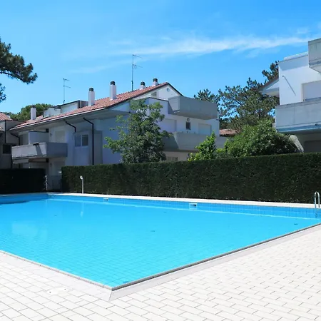 Parco Hemingway-12 By Interhome *